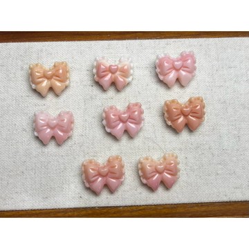 【幻彩水晶手作坊】女王貝雕刻蝴蝶結 通孔 配件 小件 手串 手鏈