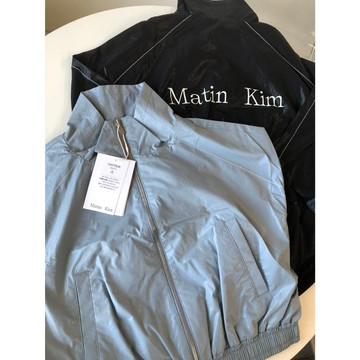 SUL 韓國代購🇰🇷預購/現貨 MATIN KIM 防風外套 外套 風衣外套 LOGO COATING JUMPER