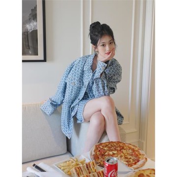 【清貨折裙M】COTTIA 官方早春新款拔印毛邊牛仔外套半裙百搭高級