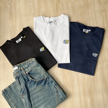 【MasCool】WACKY WILLY 花朵火柴刺繡短袖 短袖踢 短TEE 小火柴短袖 短T 小火柴 火柴人 韓國代購