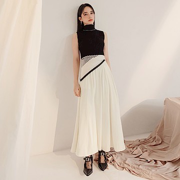 不易皺垂墜傘襬及踝長裙-OB嚴選