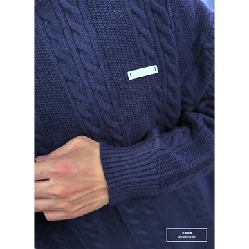 E7th.針織英字白標素面針織毛衣-深藍(E7G50012410)