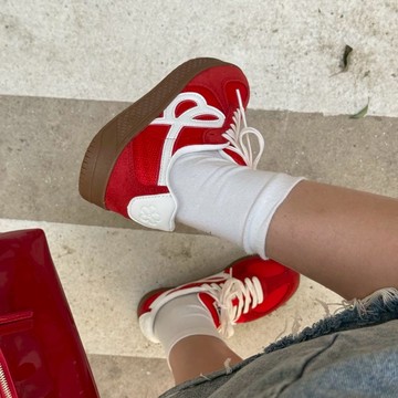 HBD x WE FLOWER 正紅色 小花鞋 德訓鞋 休閒舒適 WINTER同款