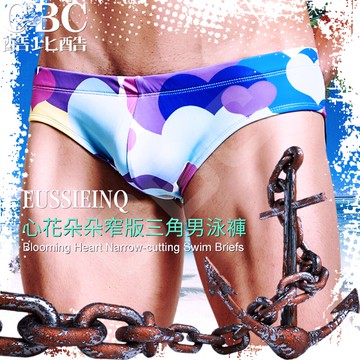 EUSSIEINQ心花朵朵窄版三角男泳褲 SW0154