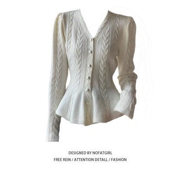 大碼胖MM輕熟簡約風V領麻花針織衫女秋冬新款紐扣設計感毛衣上衣