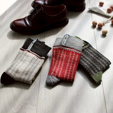 瑞典Ojbro Vantfabrik 美麗諾羊毛襪 鐵十字系列 3入組 - Medium 24至26 cm