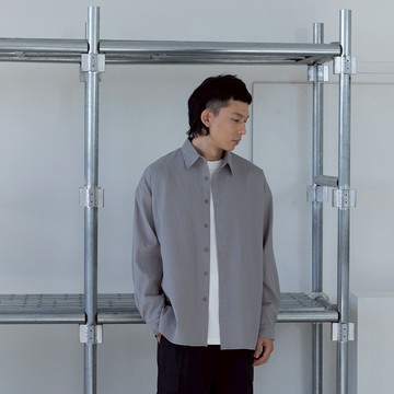QUEENSHOP_ F 男裝 長袖 格紋紋理造型素面襯衫 兩色售 M/L/XL 現+預 【01025415】