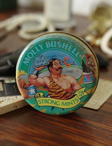 老又好雜貨 澳洲製肌肉帥哥老鐵盒 W290