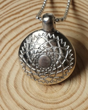 七脈輪 999純銀手工擴香褂飾 頂輪