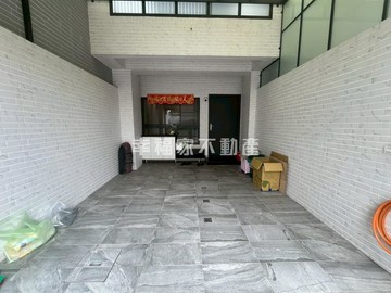 佳里頂廍輕屋齡雙車墅｜台南市佳里區頂廍
