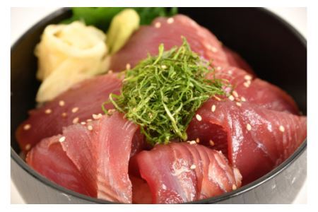 三陸漁師めし かつお漬け丼（100g×2p）  かつお炊き込みご飯の素（210g×2p） セット 各2袋 計4袋 惣菜 鰹 かつお カツオ 食べ比べ [阿部長商店 宮城県 気仙沼市 20562676]