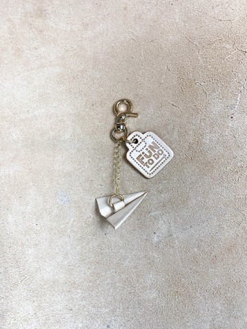 乘載夢想小飛機-真皮植鞣 皮革鑰匙圈 吊飾 皮革小物 夢想起飛