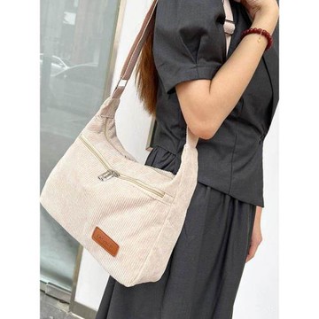 日系ins大容量通勤包燈芯絨復古餃子包純色百搭斜挎包少女單肩包