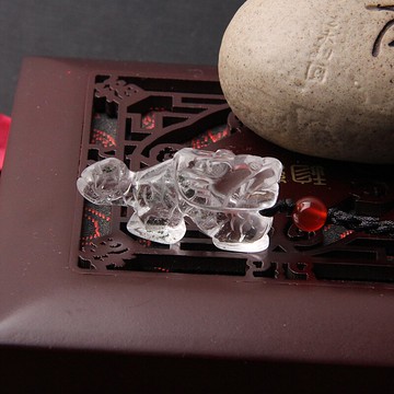 純天然水晶龍吊墜項墜 水晶雕刻立體龍吊墜掛墜 男女款小龍吊墜1入