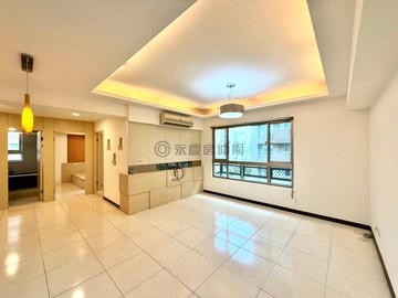 小雲推薦*陽光峇里 四季區美二房車位*邊間｜桃園市蘆竹區奉化路