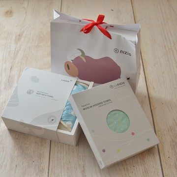 【nizio】彌月禮物-小蘑菇浴巾＋跳跳糖四層紗浴包巾 (附一個禮袋+緞帶) / 新生禮 彌月禮