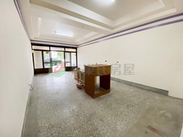 名間國中小透天門口可停車近國道三號｜南投縣名間鄉名松路一段