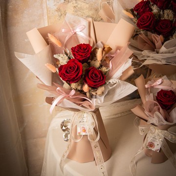 【我愛你】乾燥花 永生花花束 3朵玫瑰花束 / 共4款 生日求婚告白