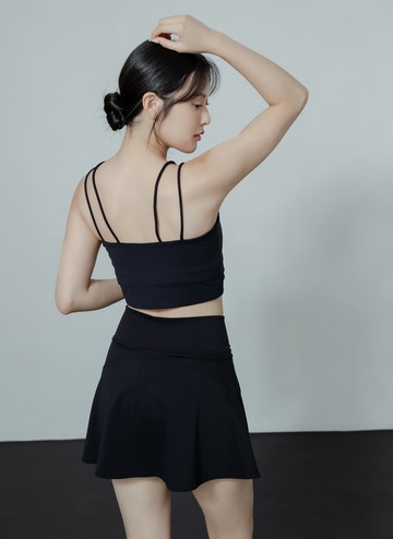 【OUTLET】NuSport 側開衩翹臀運動裙
