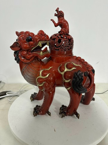 獸香爐，高31，長19，寬17，重4.4公斤