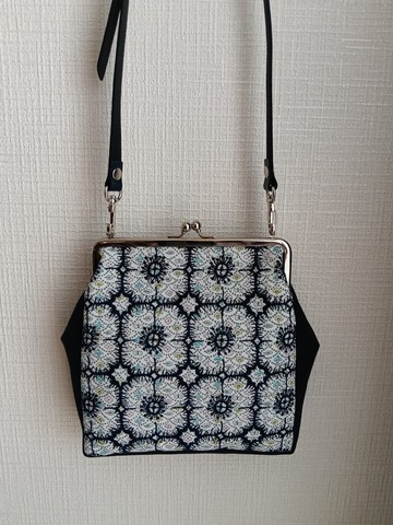 minä perhonen anemone 口金斜背包