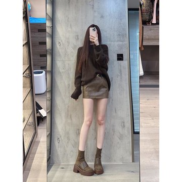 混凝草厚底短靴女2024年新款早秋粗跟瘦瘦靴后拉鏈黑色高跟馬丁靴