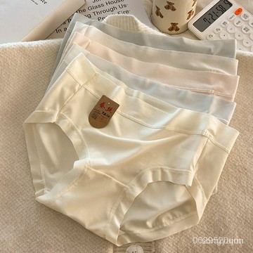 今天買明天到】新款冰絲無痕中腰女士冰絲簡約透氣桑蠶絲內褲女三角褲 OTKQ SIRB