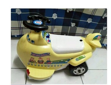 兒童玩具~飛機電動車(展示車)全新