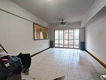 獨家-內壢後站/自立國宅四房+車位｜桃園市中壢區榮安一街