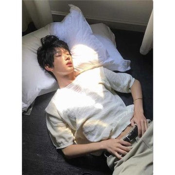 小眾設計感鏤空拉絲V領短袖針織衫男夏季薄款寬松休閑慵懶風毛衣