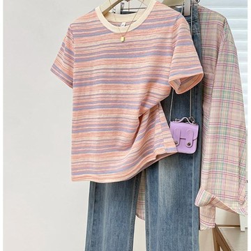 夏季 韓系 溫柔風 條紋寬鬆顯瘦短袖 休閒T卹女 圓領多巴胺女生上衣 純棉t恤 短袖t恤 修身t恤 t恤女 微胖穿搭