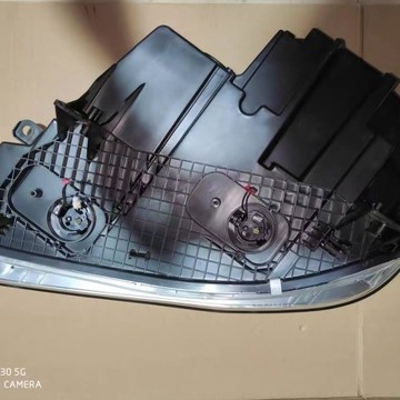 用于BMWX5F15氙氣大燈前照明燈頭燈