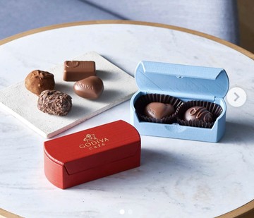 日本５０週年GODIVA限定聯名百年幸福福井県手工越前漆器禮盒Tiffany藍＆喜氣紅-珍藏版各最後1