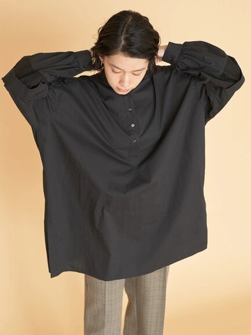 側開衩袖層次拼接設計立領長版襯衫(HC34L0G02J0) - AMERICAN HOLIC