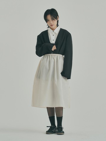 Lightweight A-line Elastic Waist Skirt [Cream]