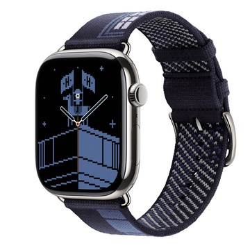 Apple Watch Hermès Series 11 (GPS + 行動網路)；46 公釐銀色鈦金屬錶殼；Bleu Nuit 午夜藍色 Faubourg Party 錶帶