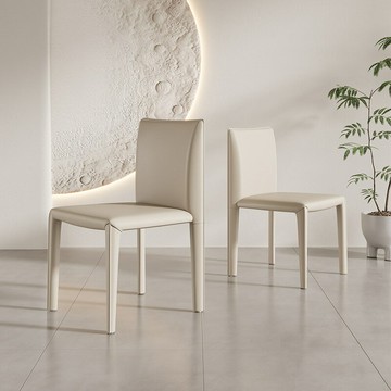 ??快速出貨 餐椅 餐桌椅 椅子 化妝椅 化妝椅 書桌椅 牛角椅 意式設計師款馬鞍皮餐椅家用靠背椅現代簡約高端樣板間酒店椅子