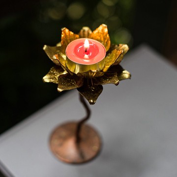 進口蓮花蠟燭臺東南亞風格樣板房擺件鐵藝香薰燭臺供佛蓮花小燭臺