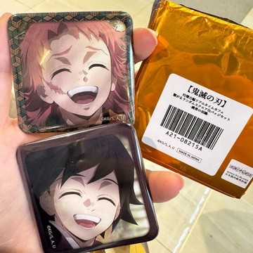🔥臺灣出貨🔥鬼滅之刃羽織抽賞水兔方圓角吧唧徽章富岡義勇錆兔方徽章 穀子 吧唧 谷子