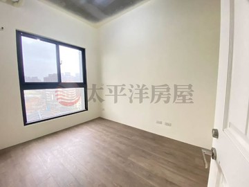 文中國際ONE2房車｜桃園市桃園區文中路