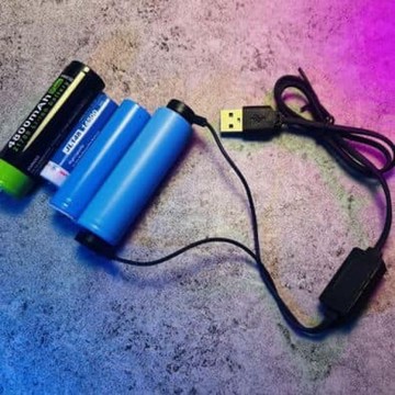其它檢測/測量工具 磁吸式隨身多功能18650多種鋰電USB充電線