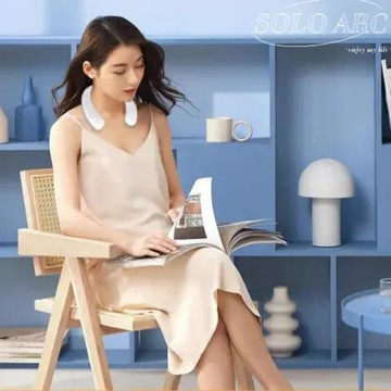 SOLO ARC 個人頸掛式環繞音響