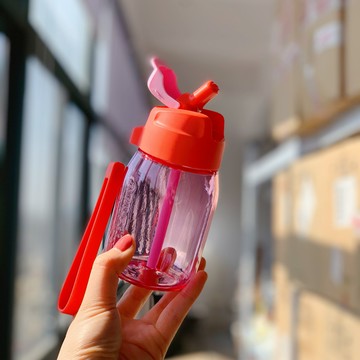 特百惠cc杯嘟嘟企鵝杯吸管杯新款防漏水杯子樂動運動水壺
