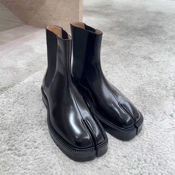 2024秋季新款馬吉拉tabi分趾短筒切爾西靴女英倫風厚底百搭馬丁靴