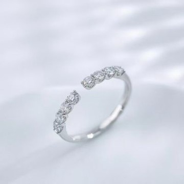 【鉅曜】鉑金 5分鑽 星和半月鑽石戒指 總重40分 (培育鑽石 PT950)