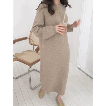 秋冬羊絨衫女圓領中長款毛衣套頭純色寬松連衣裙羊毛針織打底衫