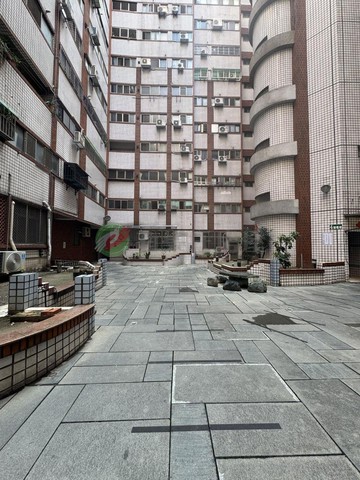 福第臨門３房入門有玄關生活機能滿點｜台中市大里區德芳路一段
