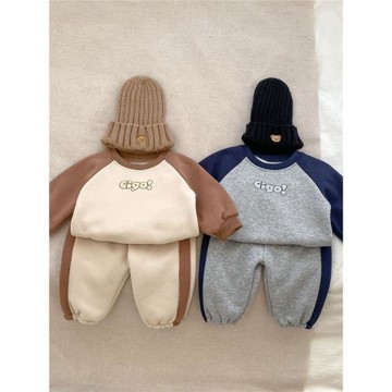 新款秋冬男女寶寶休閑外出套裝嬰幼兒字母加絨保暖套頭衛衣兩件套