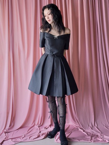 Mikado 黑色迷你禮服 SAMPLE SALE