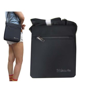 斜側包中容量扁包設計進口防水尼龍布材質蓋式主袋+外袋共三層肩斜側背